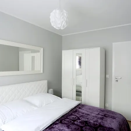 Apartament Czarnieckiego 1 Poznan